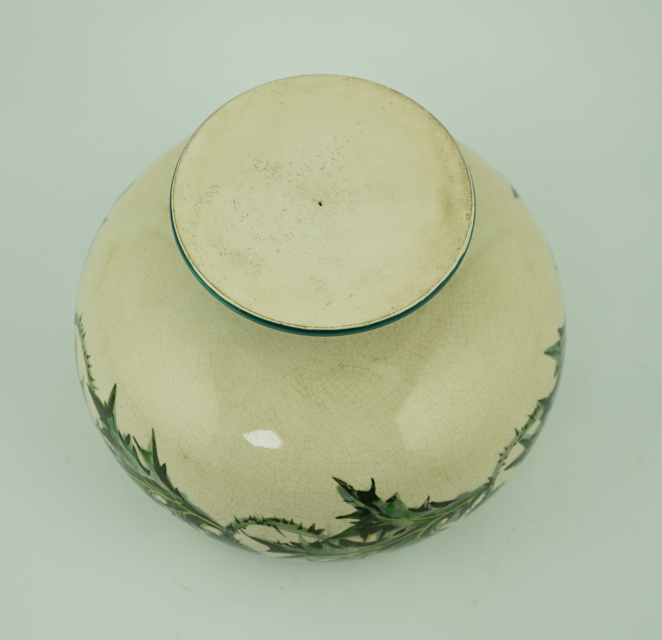 An unusual Wemyss ‘thistle’ pattern pedestal bowl, early 20th century, probably painted by James Sharp